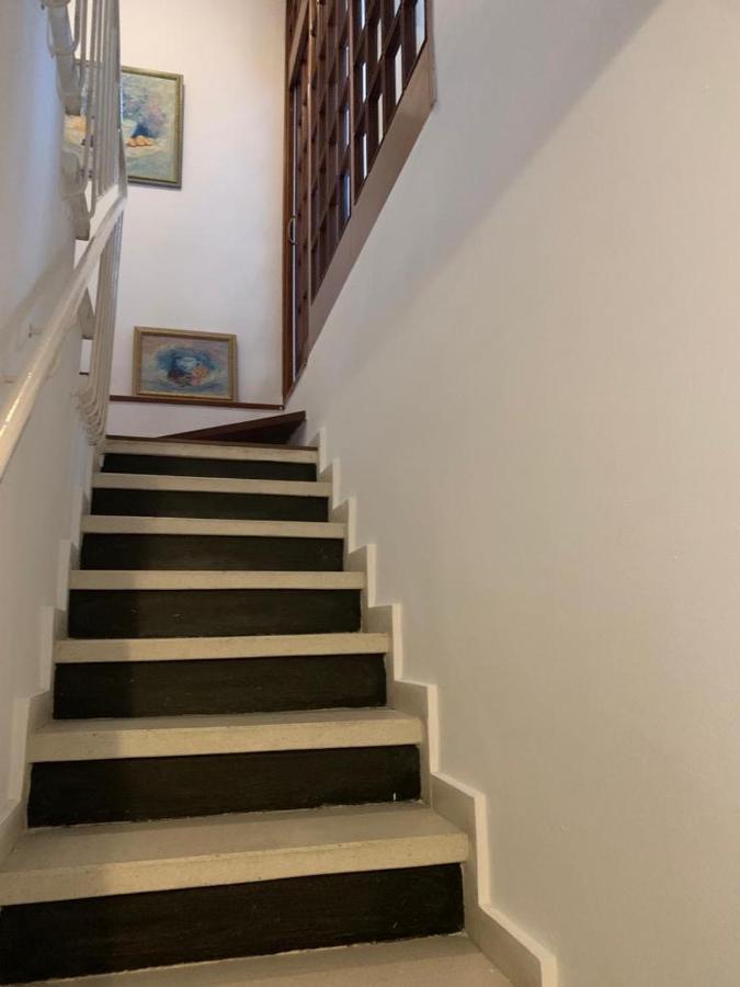Casa Soleada En Calle Tranquila Севилья Экстерьер фото