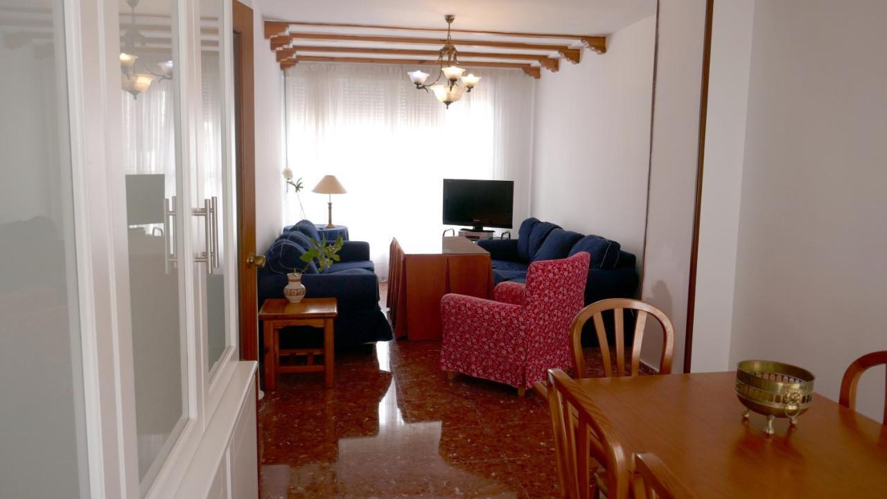 Casa Soleada En Calle Tranquila Севилья Экстерьер фото