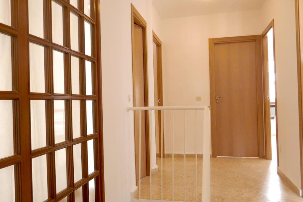 Casa Soleada En Calle Tranquila Севилья Экстерьер фото